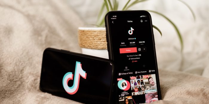 Las funcionalidades Live Shopping en TikTok para marcas e influencers